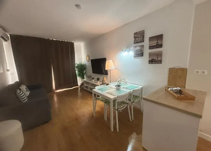 Apartamentos Deluxe En Benalbeach By Benalnova